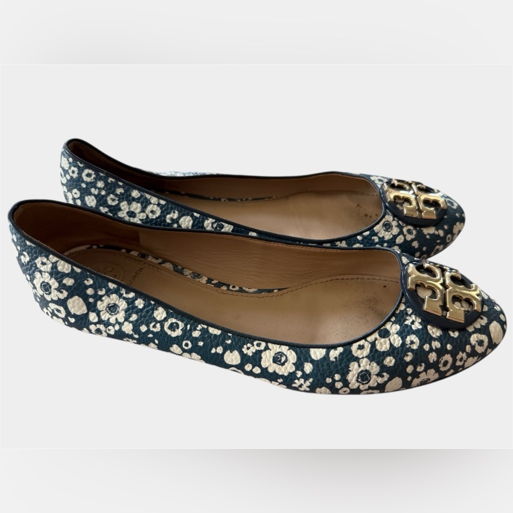 Tory Burch Reva Ballet Flats Womens 8 Navy White Floral Leather Gold Logo Good - Picture 9 of 15